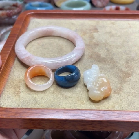 合金石英质玉（黄龙玉）手链樱****茶