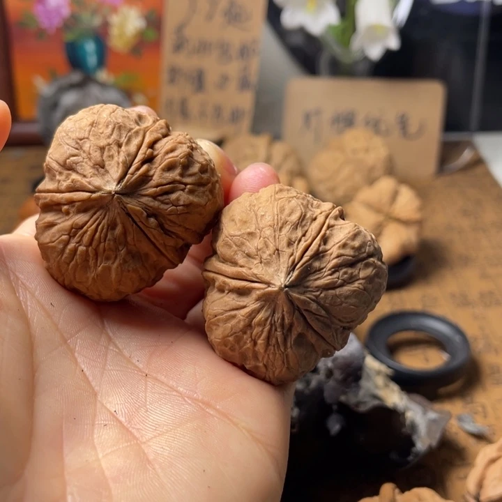 蓝*颜云南铁核桃默认微瑕85