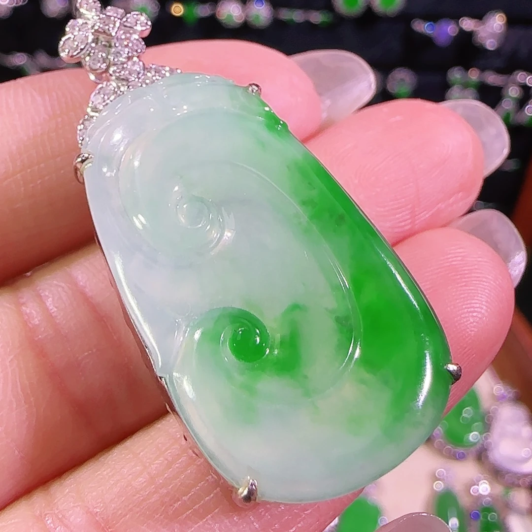 翡翠18K金镶嵌吊坠(不含链)