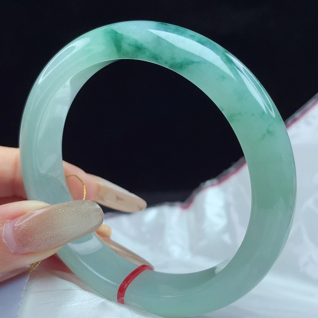 翡翠手镯未镶嵌56圈3739