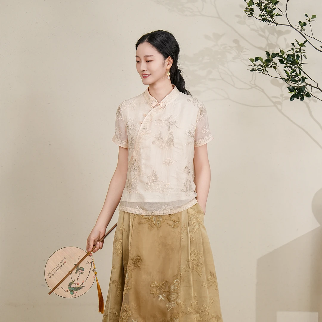 布符2025年夏季新品绣花蕾丝花边旗袍上衣女装典雅显瘦MXQPS19