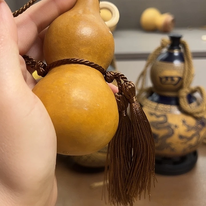 遇***见呃呃摸摸陌陌摸摸