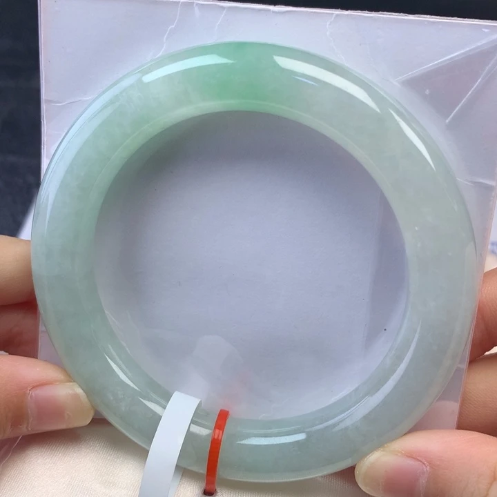 翡翠未镶嵌手镯56圈