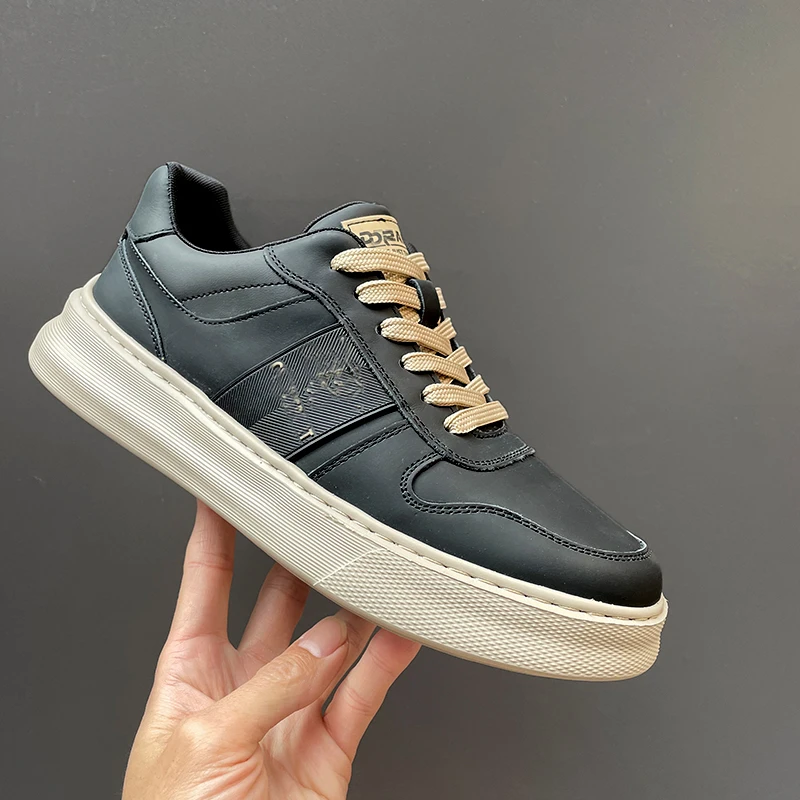2025新款头层牛皮夏季新款男士透气休闲百搭真皮小黑鞋运动软底鞋