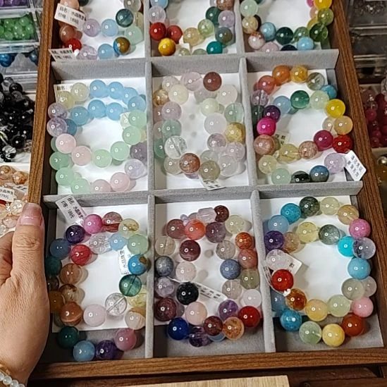 摆件水晶未镶嵌彩虹多宝