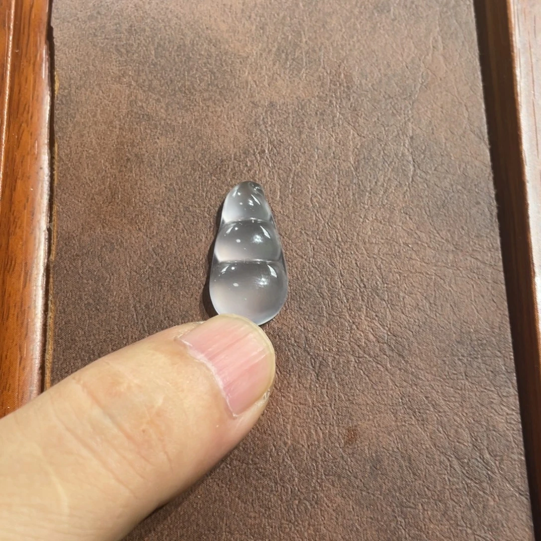 未镶嵌福豆吊坠石英质玉
