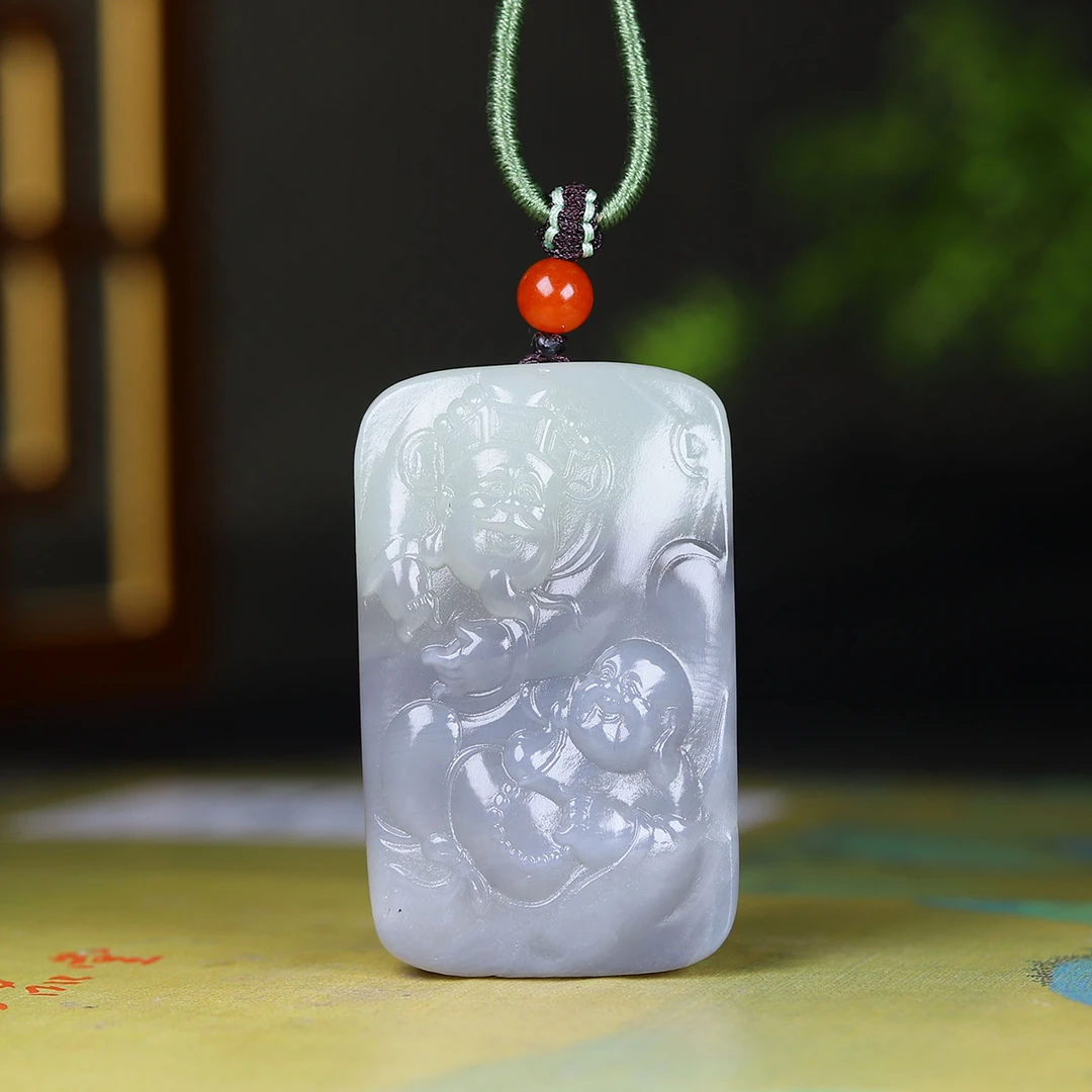 1024172和田玉烟紫财神玉牌