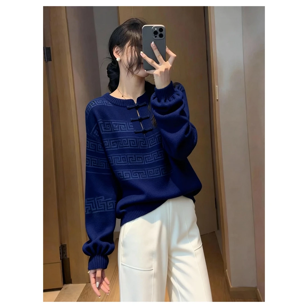 新中式国风复古设计感蓝色上衣女2025冬别致小众高级感软糯针织衫