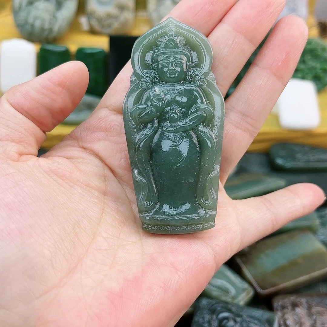 和田玉未镶嵌颈饰