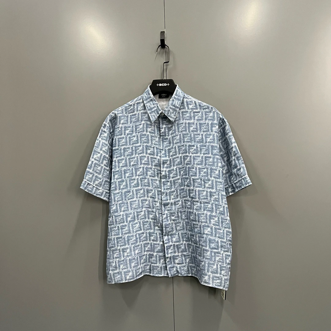 95新 FENDI/芬迪 蓝色满印FF老花短袖衬衫 40码/ki304958