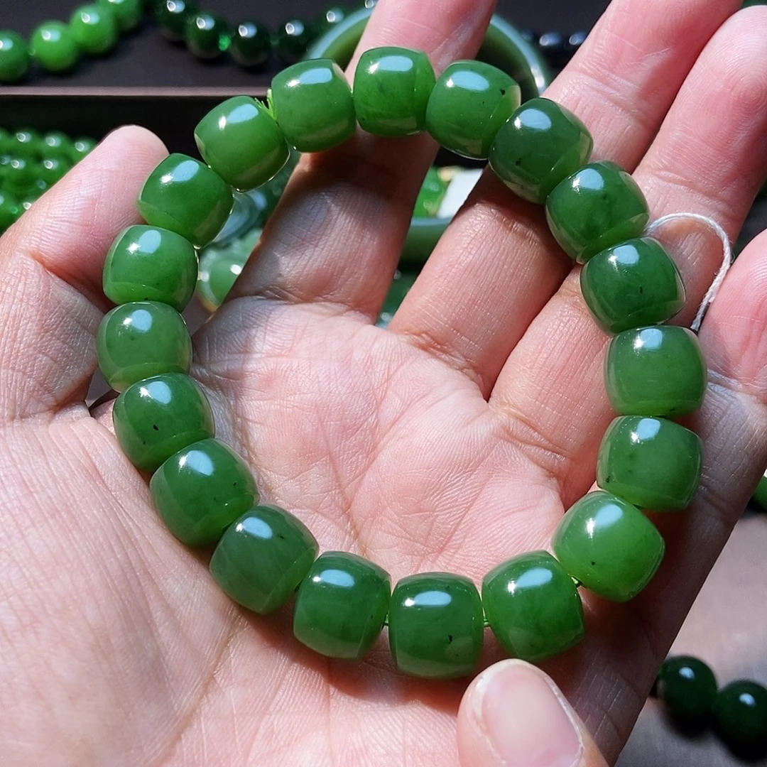 君***和田玉（碧玉）未镶嵌手串