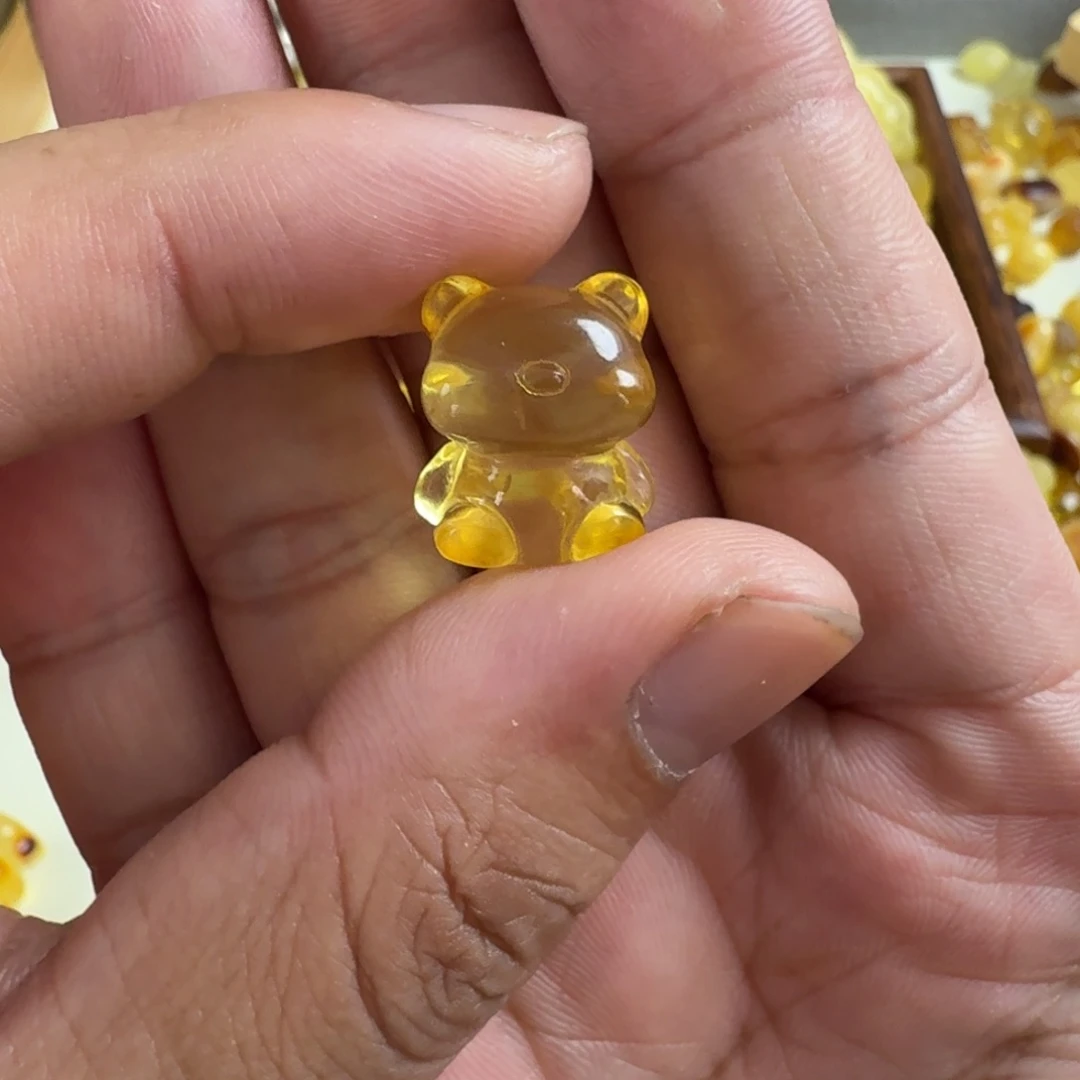 庄***明琥珀未镶嵌珠宝奇石