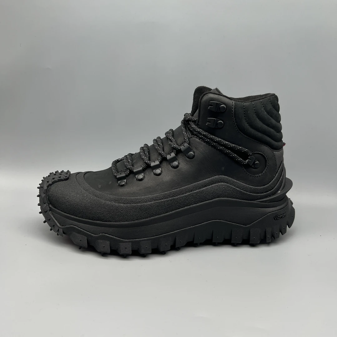 MONCLER/蒙口 mo087 黑色红底休闲鞋 时尚百搭