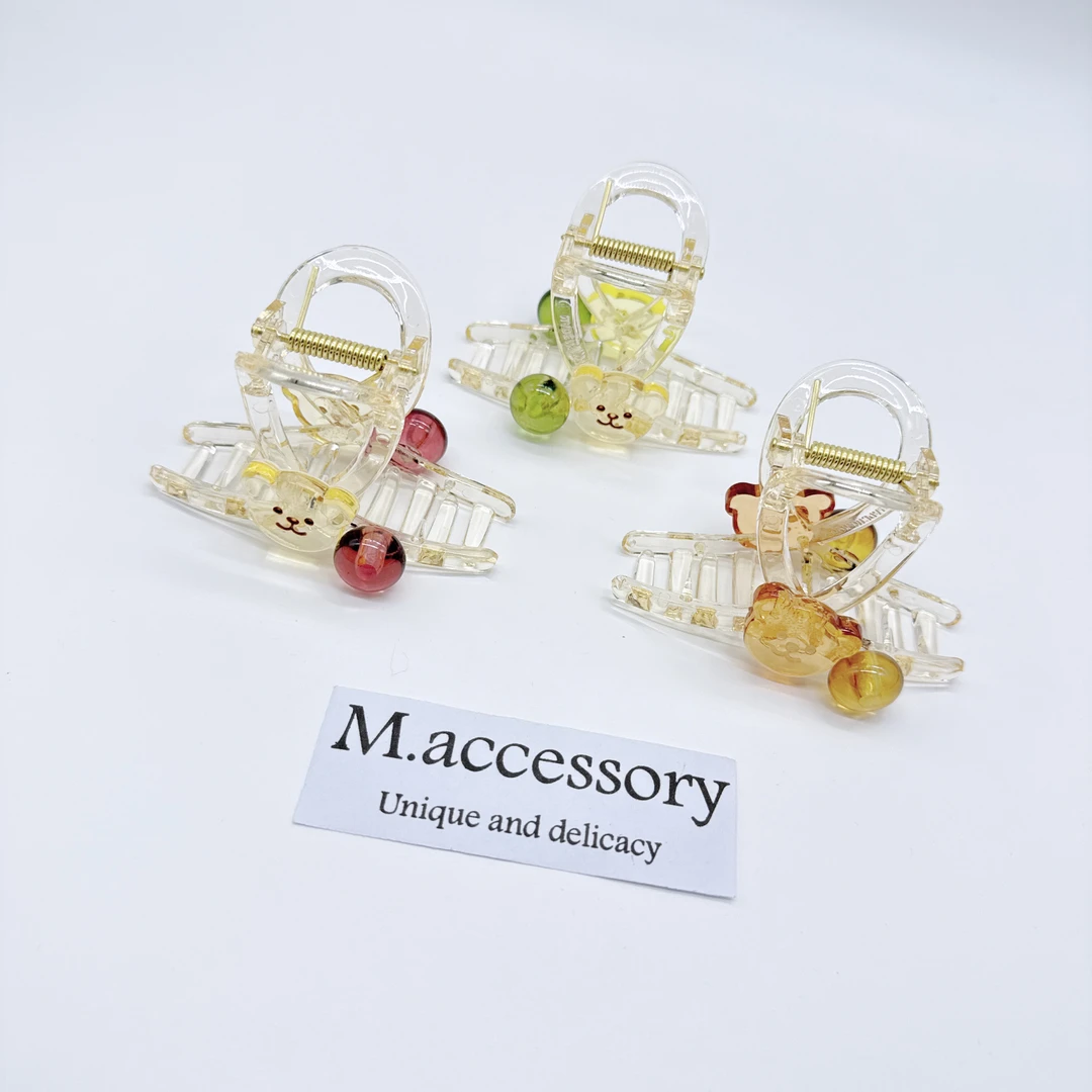 Mi33  冰透小熊圆球鲨鱼夹抓夹 Z05057Z54