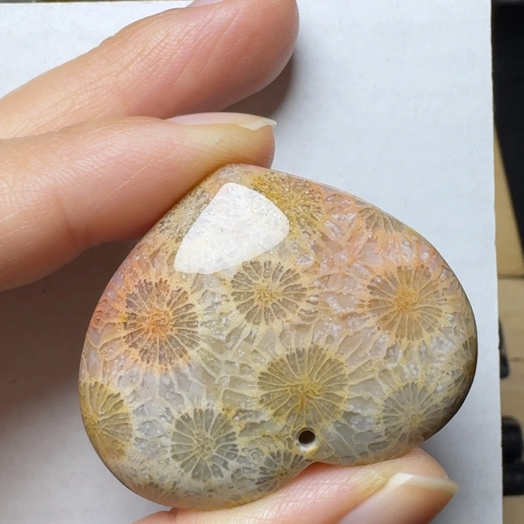 硅化玉黄绿红粉大花爱心未镶嵌