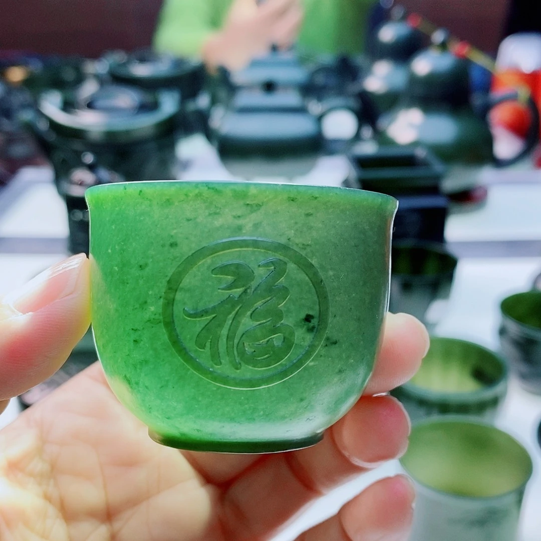 未镶嵌和田玉摆件福利