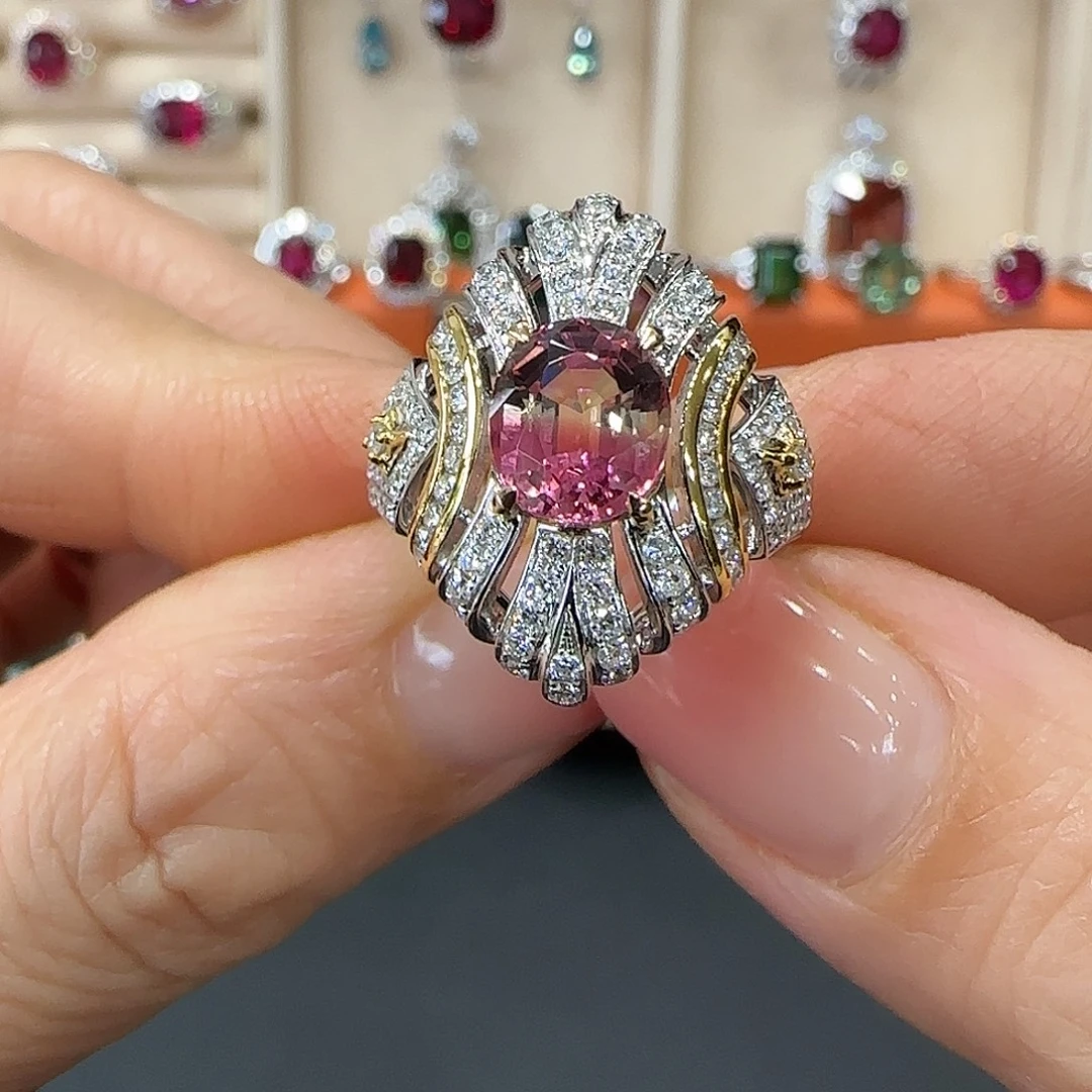 18K金镶嵌戒指碧玺2.05ct