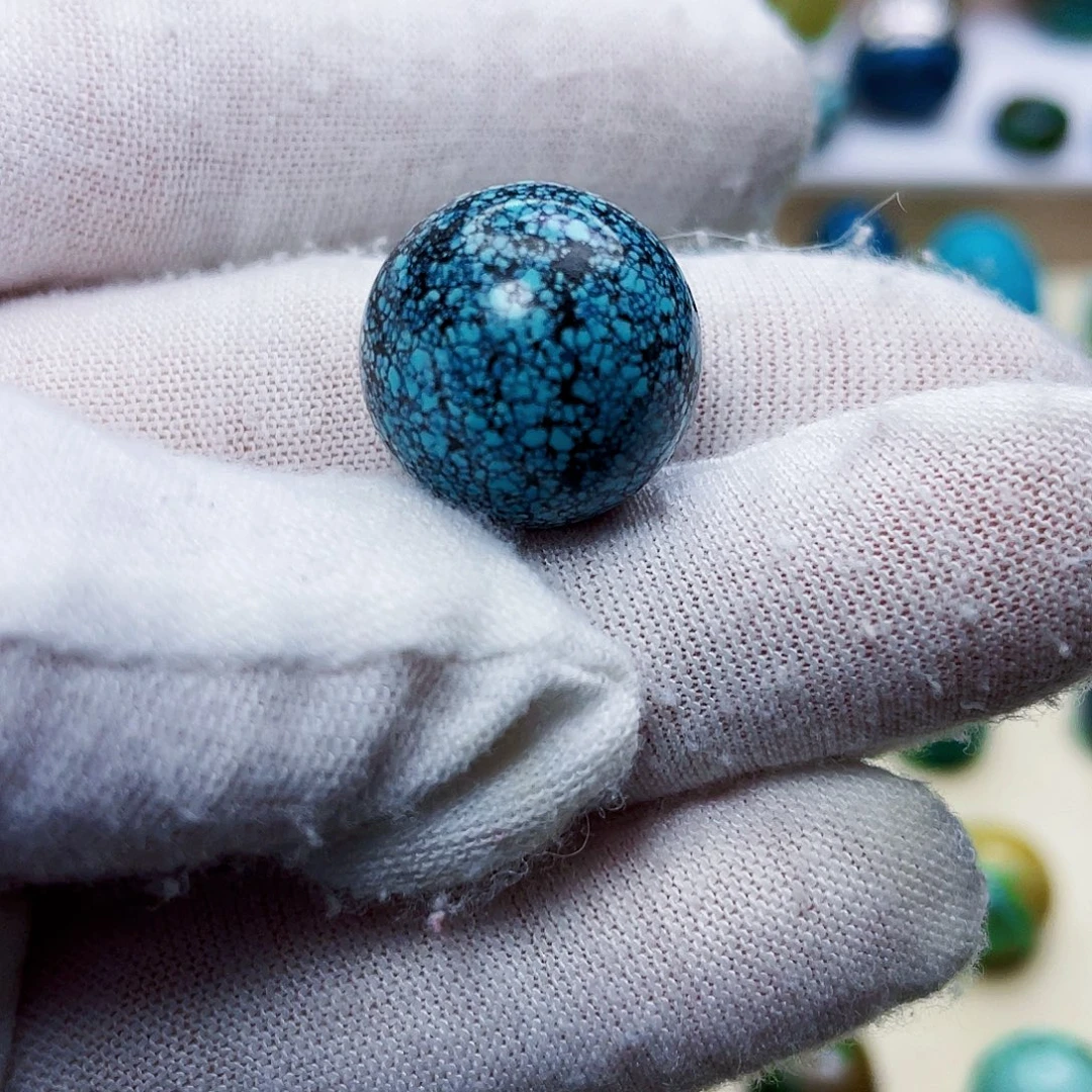 绿松石未镶嵌饰品