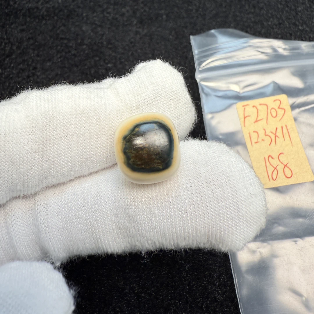 F2703猛犸象牙冰料蓝皮蓝眼睛老型单珠12.3*11mm