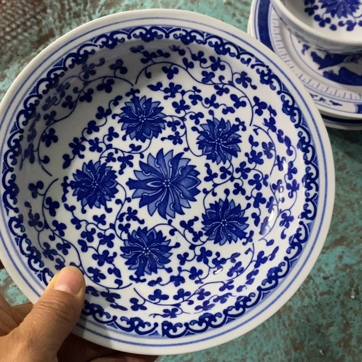 摆件陶7寸青花缠枝莲窝盘