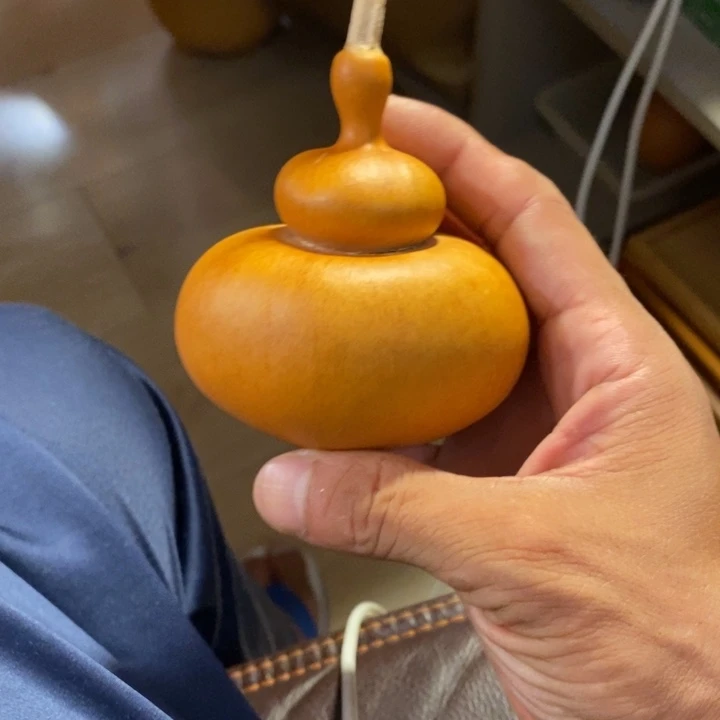 袋子葫芦，一葫一拍