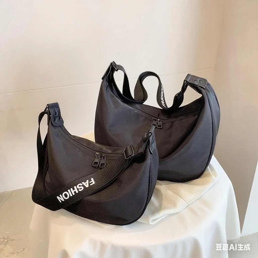 男女款铆钉加固休闲网红防水牛津布大容量单肩斜挎饺子包月牙包