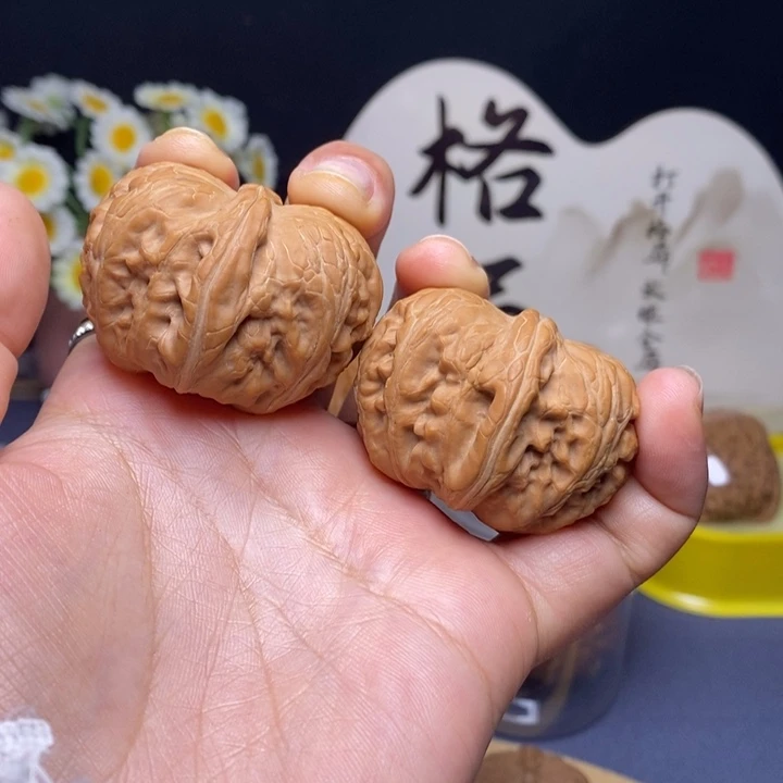 遇****核桃44尺➕微瑕元宝