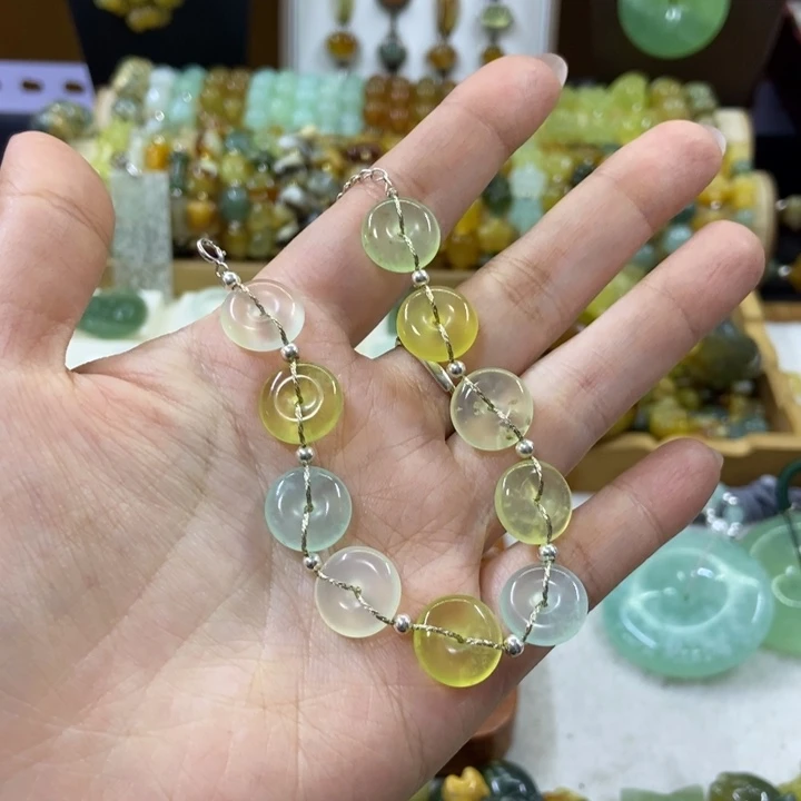 蛇纹石玉配件未镶嵌想****女