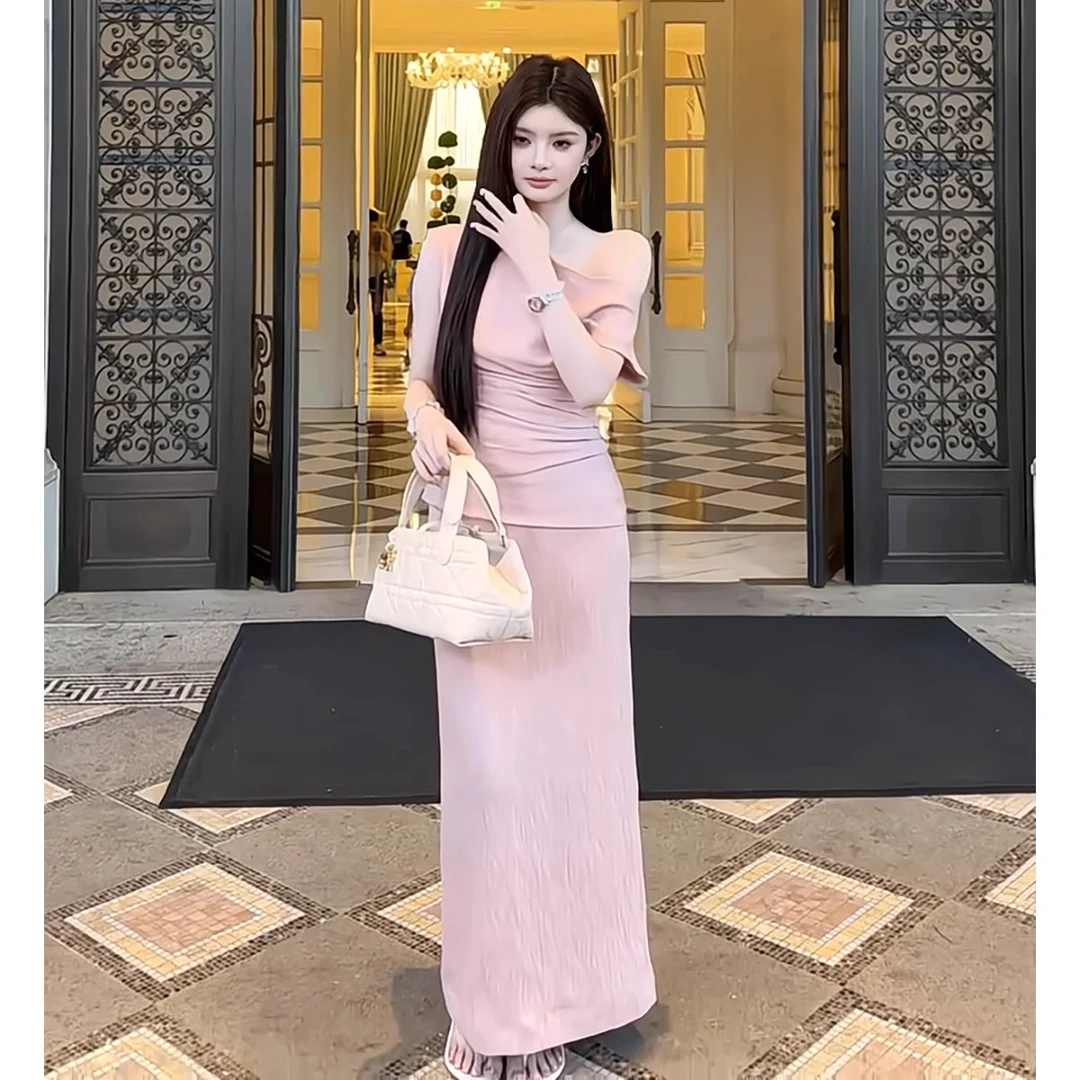 【旧梦苏黎】时尚套装女法式性感斜领露肩上衣高腰半身裙纯色两件套