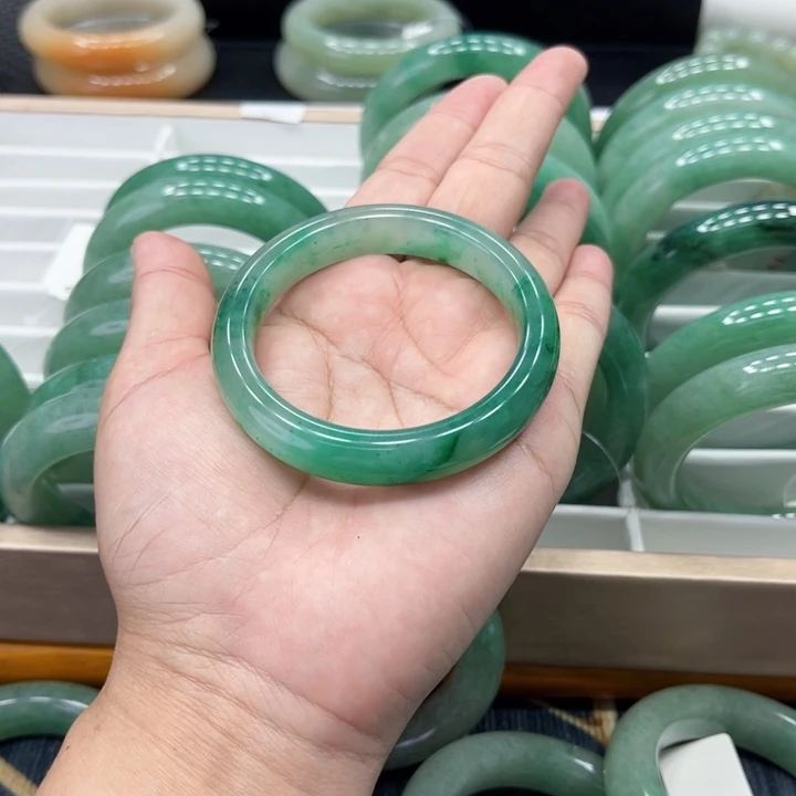 石英质玉手镯未镶嵌素*素