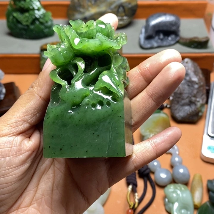 和田玉颈饰未镶嵌问*~