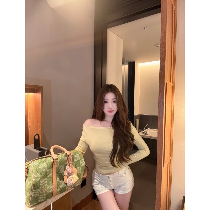 一只雪雪【线性之美】新款春季气质纯欲斜肩弹力柔软百搭上衣