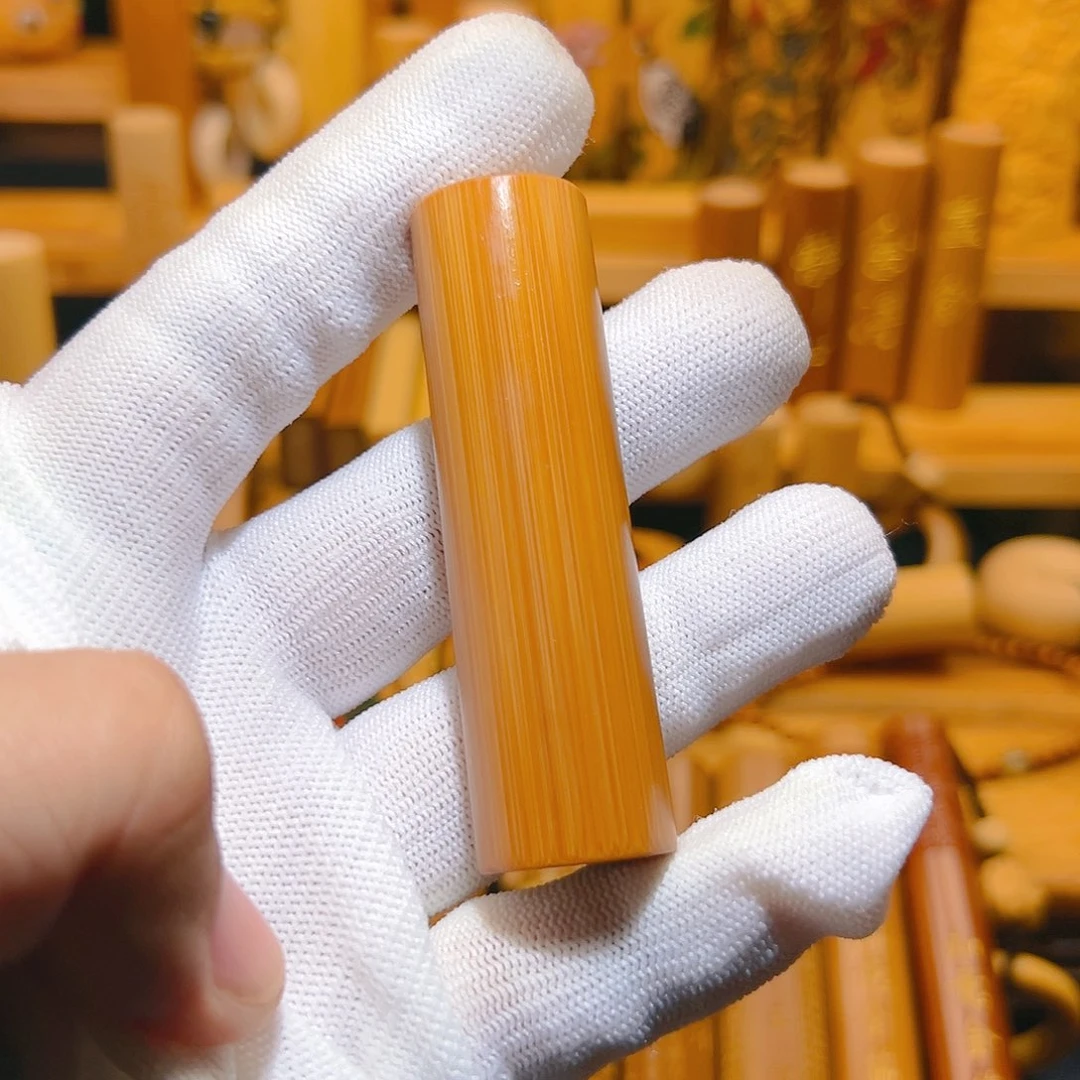 哲***噻竹雕………………………………………………