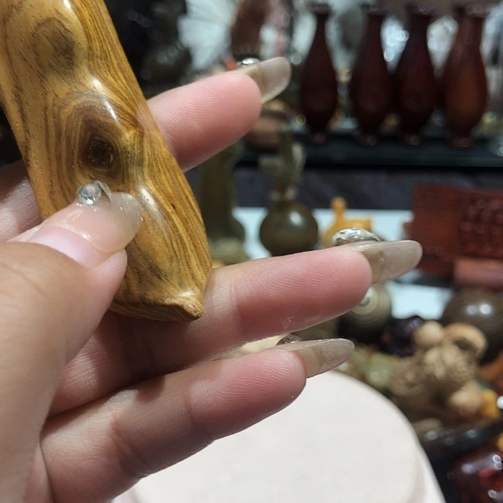霞***姐黄花梨/降香黄檀123654789977844588