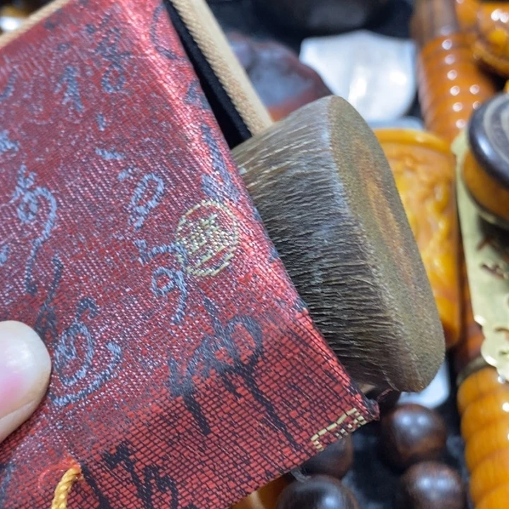 滴血莲花菩提吊坠