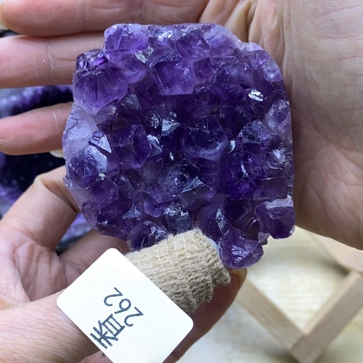 水晶大型摆件（非配饰）未镶嵌