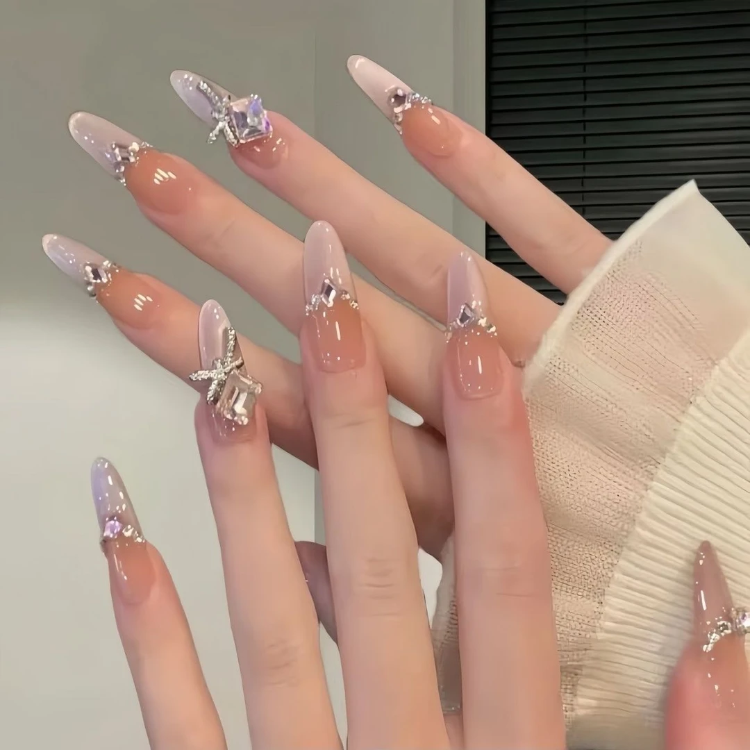 粉紫色蝴蝶仙女猫眼爆闪纯手工穿戴甲轻奢显白假指甲贴片气质纯欲