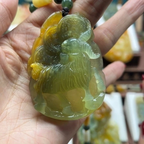 岫玉挂件未镶嵌挂件