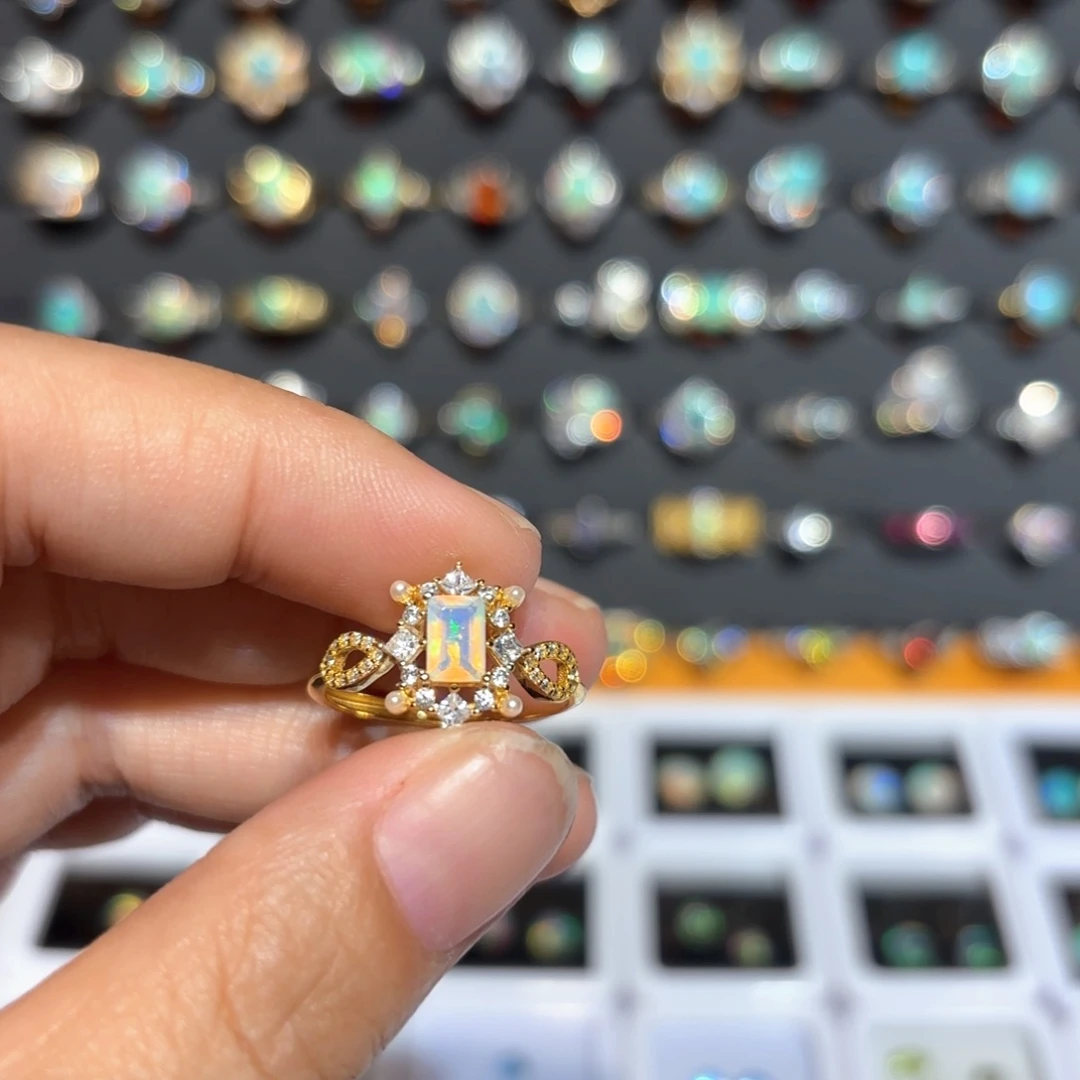 银S925镶嵌欧泊戒指