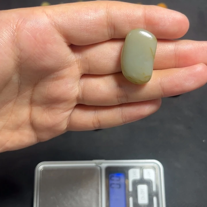 和田玉未镶嵌珠宝奇石