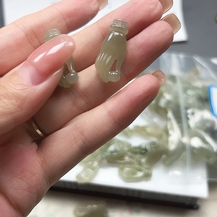 和田玉未镶嵌颈饰024