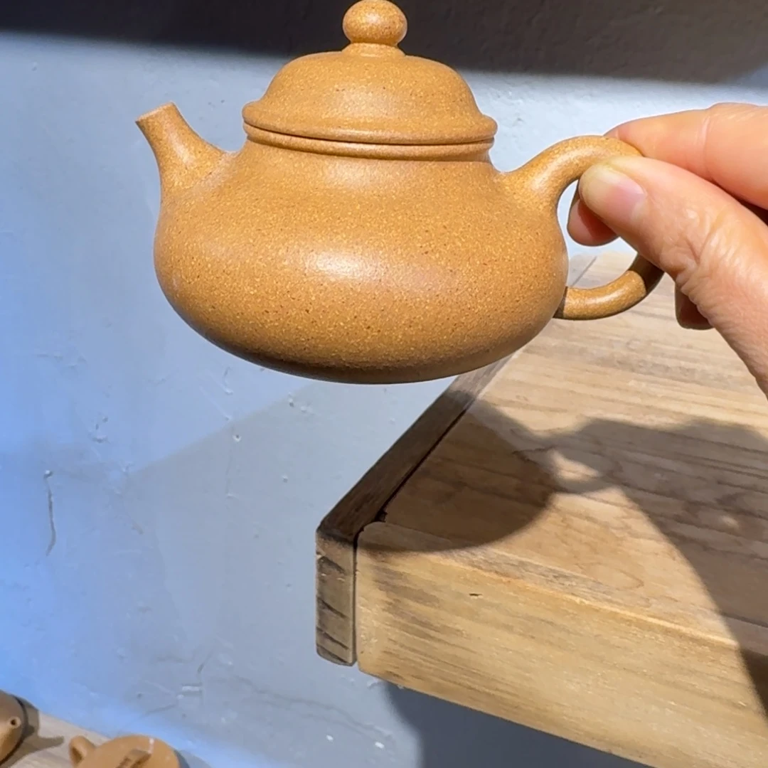 段泥茶壶心**屋微瑕150毫升左右