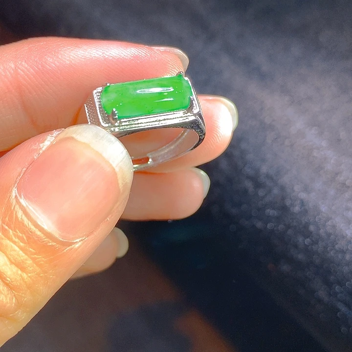 【闪购商品】翡翠颈饰银S925镶嵌翡翠