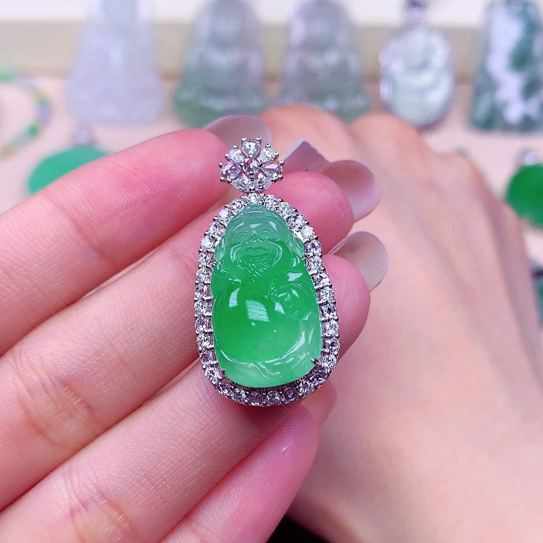 翡翠吊坠(不含链)18K金镶嵌