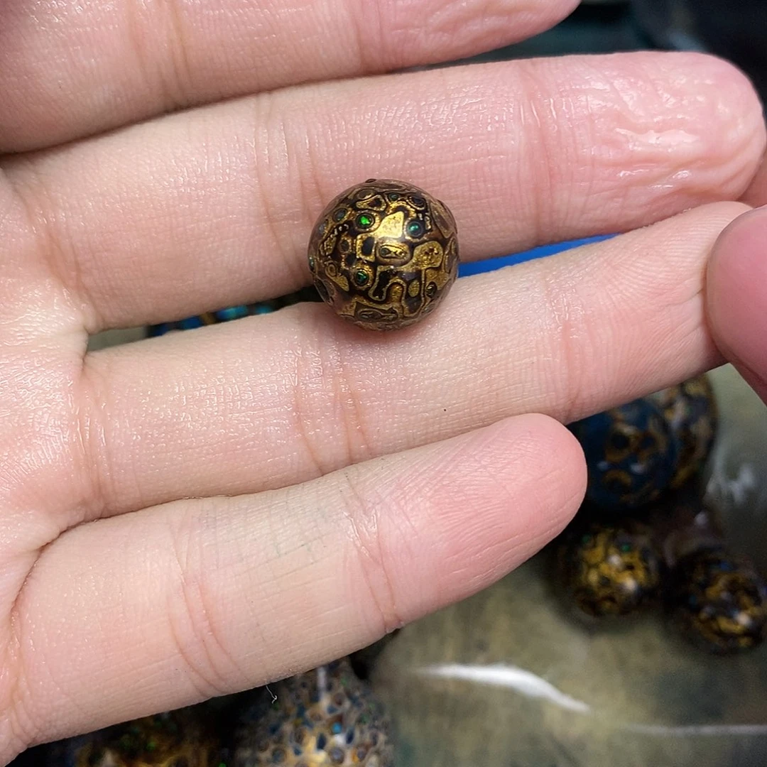 卤***饺非遗手工 大漆工艺 规格1.3cm 三通