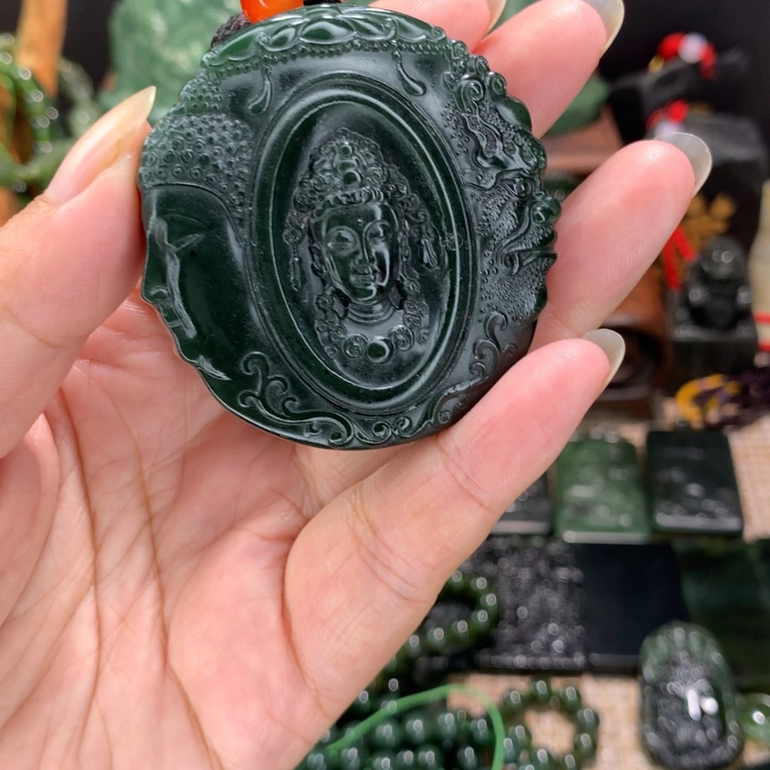 我***云泰山玉精品佛魔手把件