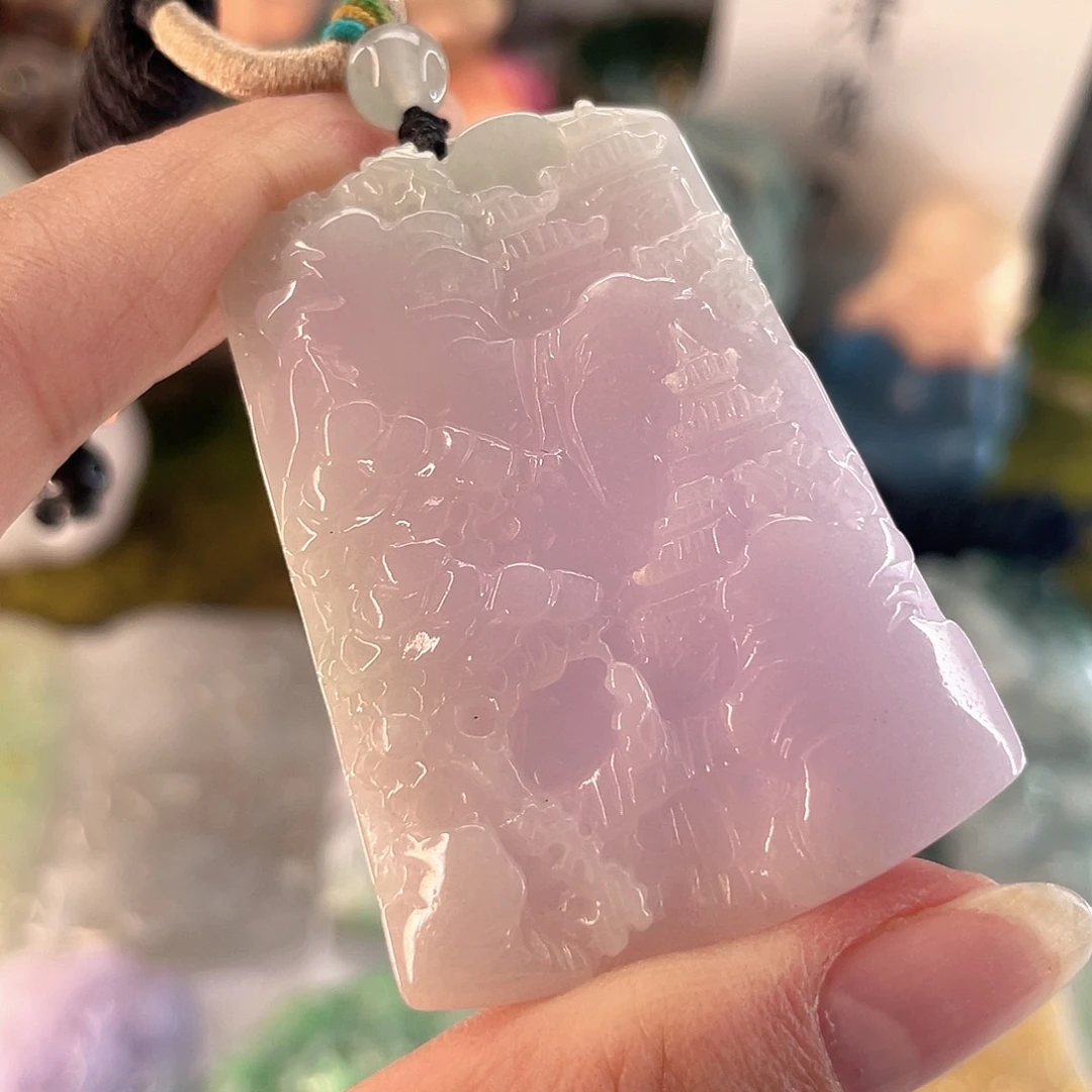 翡翠未镶嵌颈饰山水牌