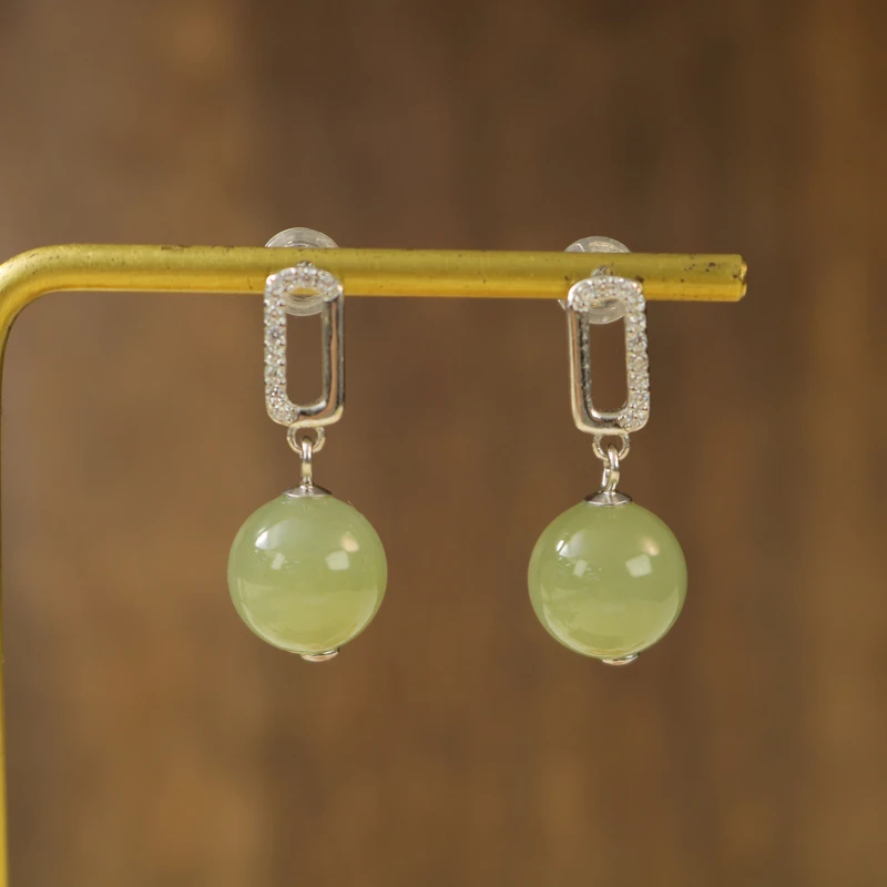 凰一品 和田玉晴水耳钉s925