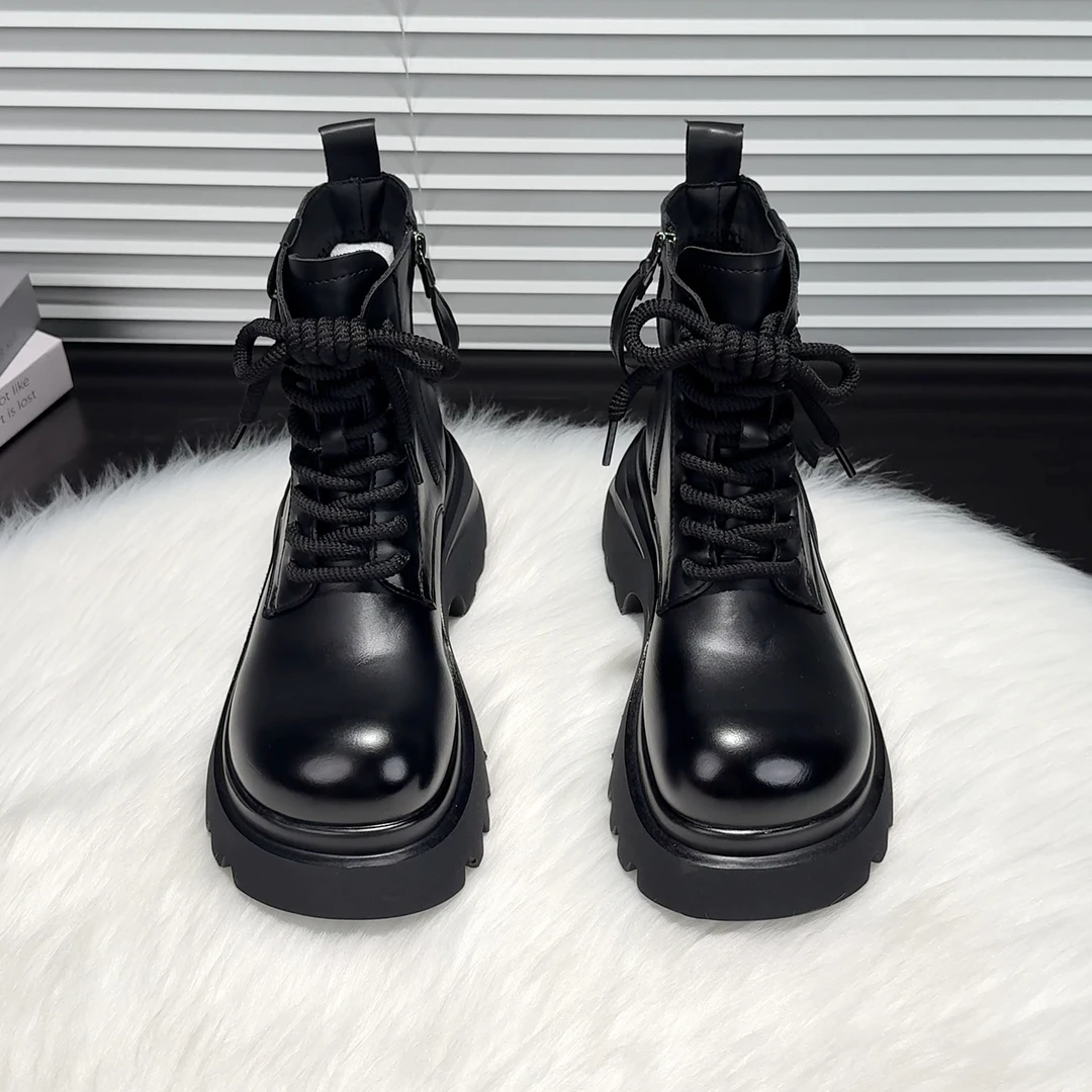 厚底增高马丁靴女2025年新款秋冬季英伦风小个子圆头百搭短筒靴子
