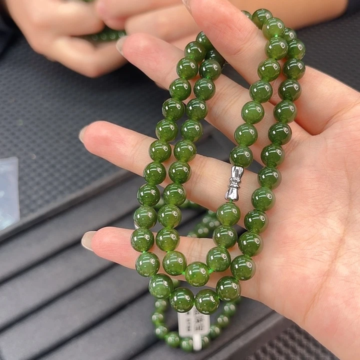 颈饰未镶嵌和田玉碧玉卡8妈妈链 菠菜绿深
